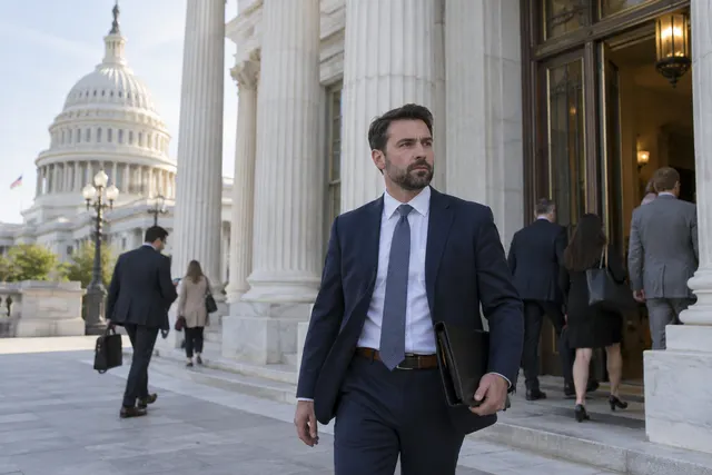 U.S. Senate backs telecom cybersecurity bills