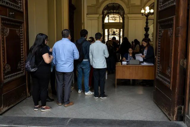 Chile aplaza a 2027 la ley de datos personales