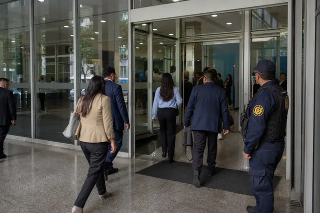 Peru's SBS tightens financial data access