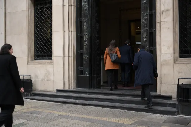 Uruguay BCU tightens payment authentication