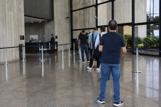 Banco Central do Brasil endurece regras do PIX