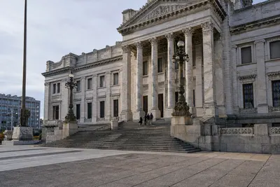 Uruguay Senate Reviews Critical Infrastructure Bill